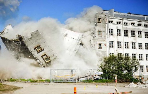 Suomen Tehopurku purkaa kaikenlaiset rakennukset kuten kerrostalot, rivitalot, liikehuoneistot, koulut ja muut vastaavat rakennukset.
