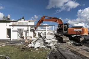 Kokemuksia talon purkamisesta